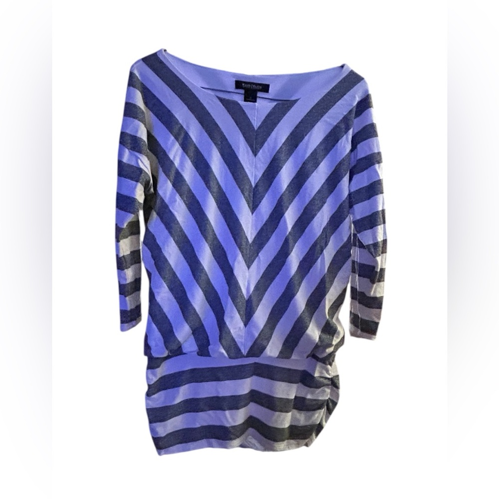 White House Black Market Blue and Gray 3/4 Sleeve Boxy Blouse